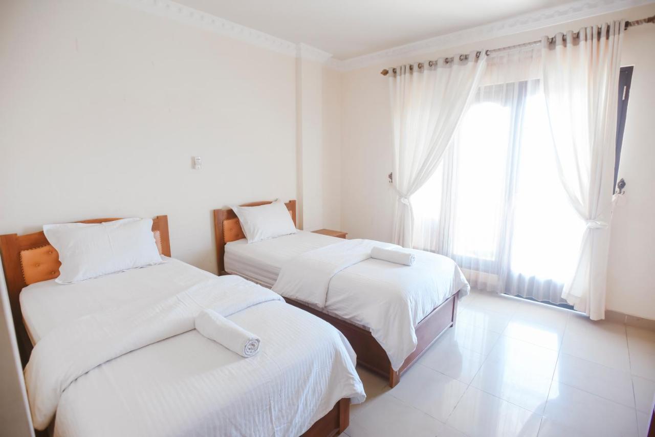 Chrysant Hotel & Resort Kupang  Eksteriør billede